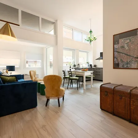아파트 Via Della Demidoff, 64 D - Charming - New Bright With Tram 50m And Free Parking